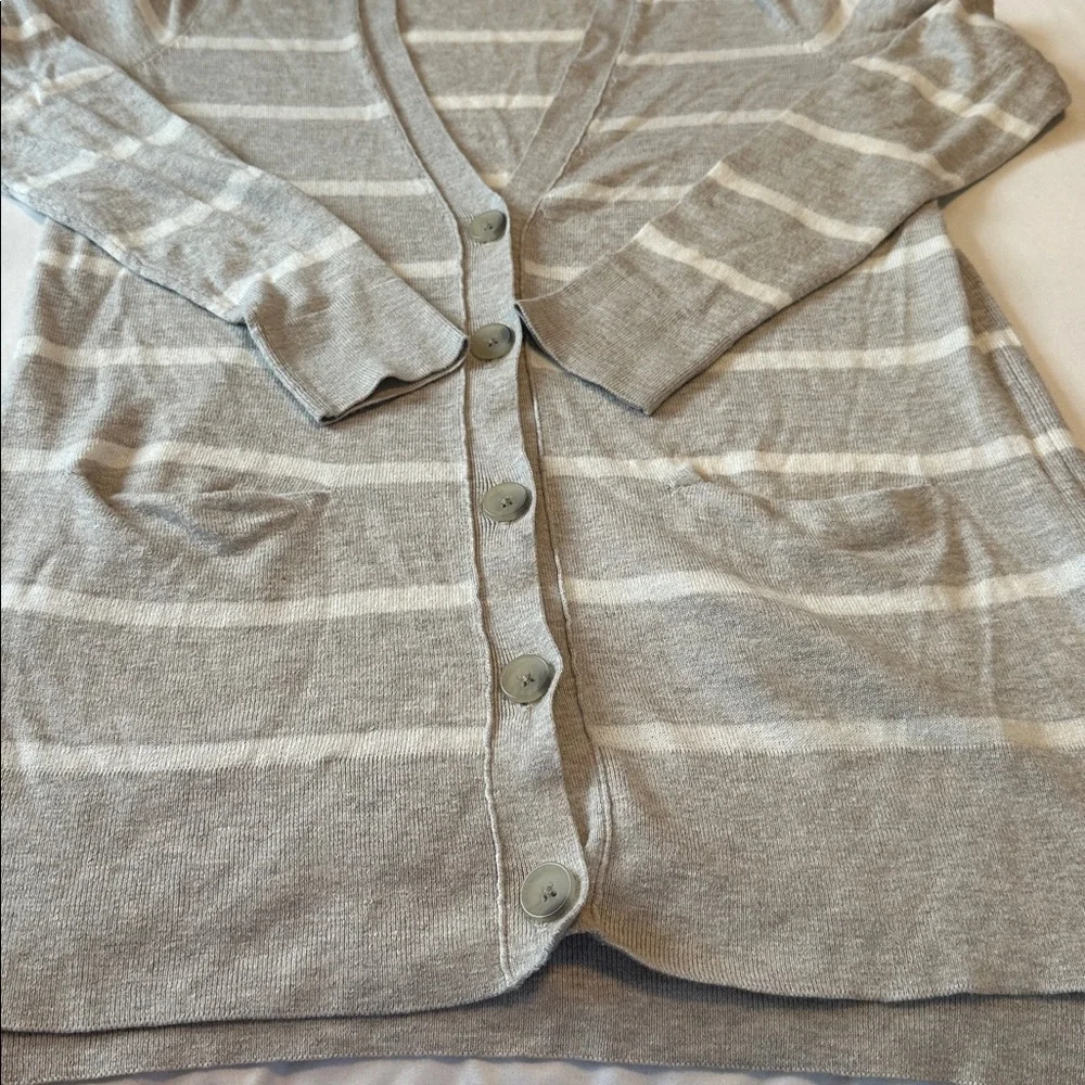 Old Navy Women's Cardigan